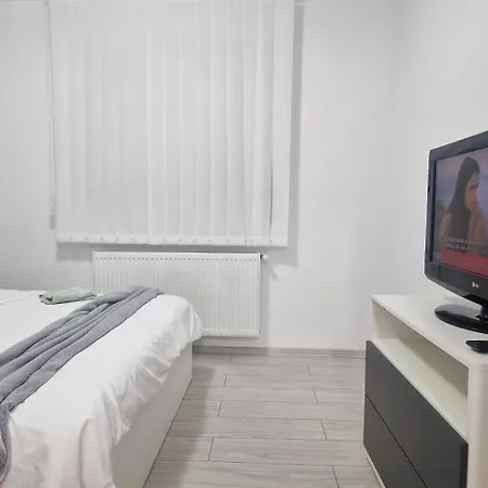 Claudiu Blue Apartament's 9 Apartment *